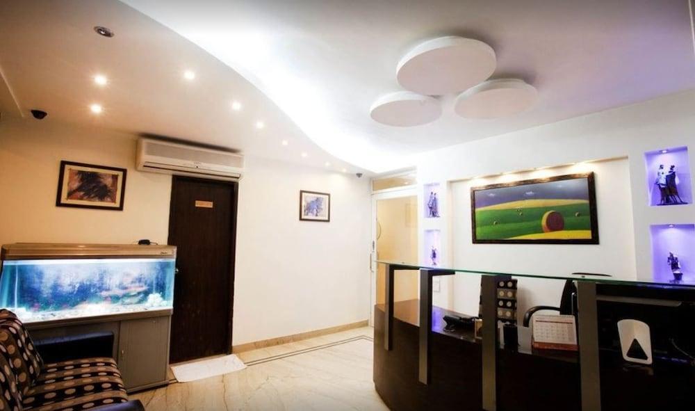 העיר בנגלור Capital O 16324 Niche Suites מראה חיצוני תמונה