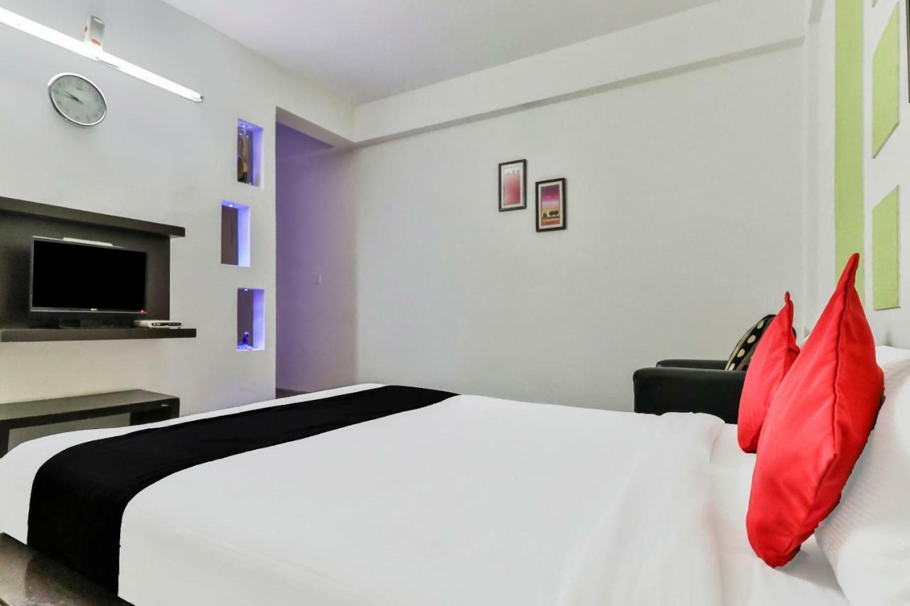 העיר בנגלור Capital O 16324 Niche Suites מראה חיצוני תמונה